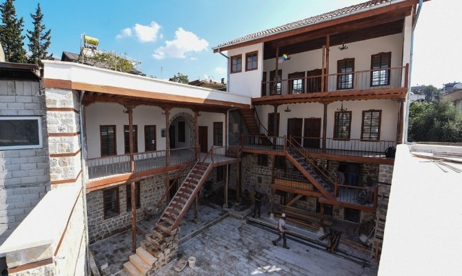 Üdürgücü Konağı